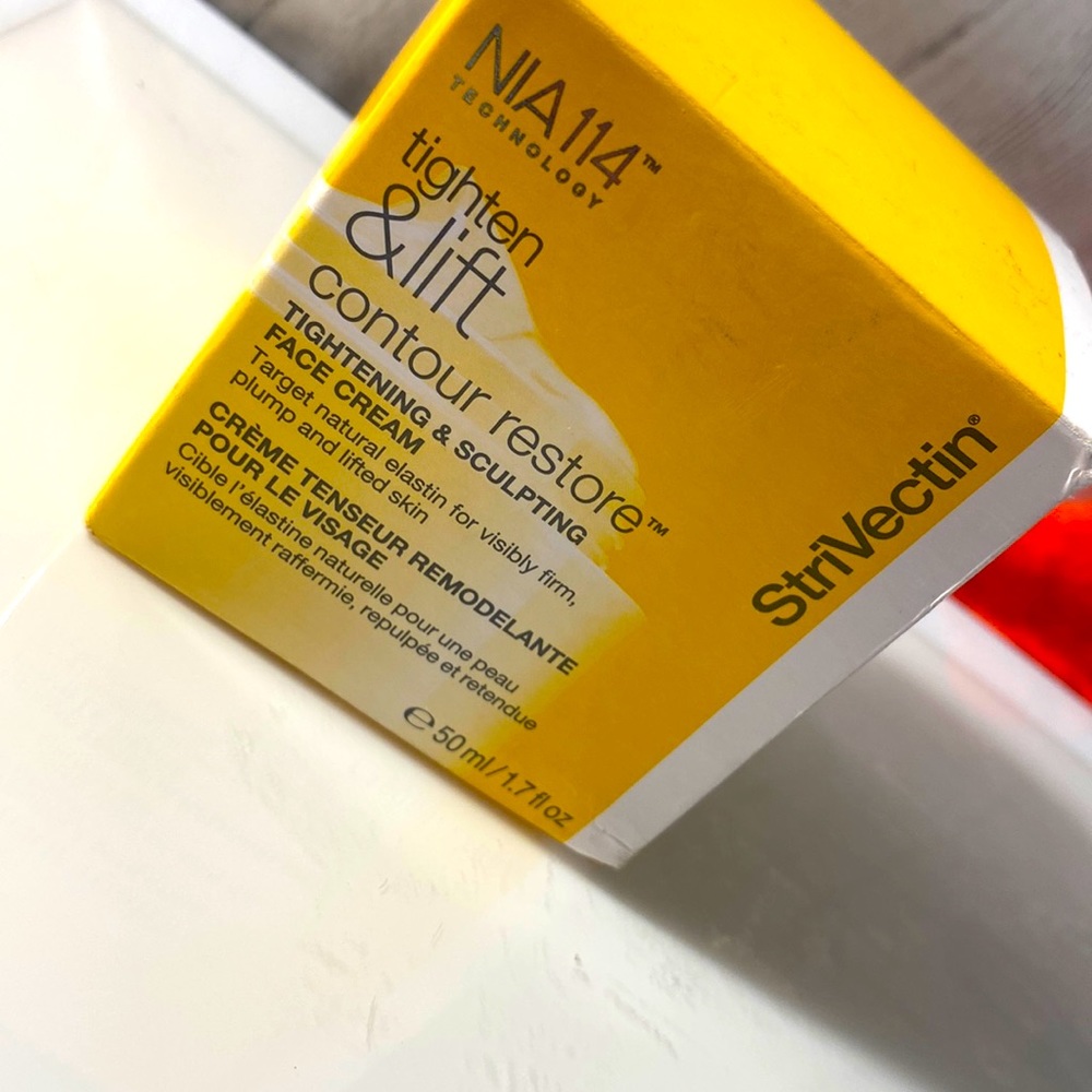 StriVectin tighten and lift contour restore